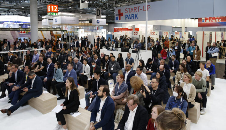 The final pitches of the MEDICA Start-up COMPETITION have been among the most popular program highlights for years and are always well attended.